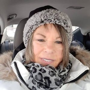 Meet your Posher, Sheryl